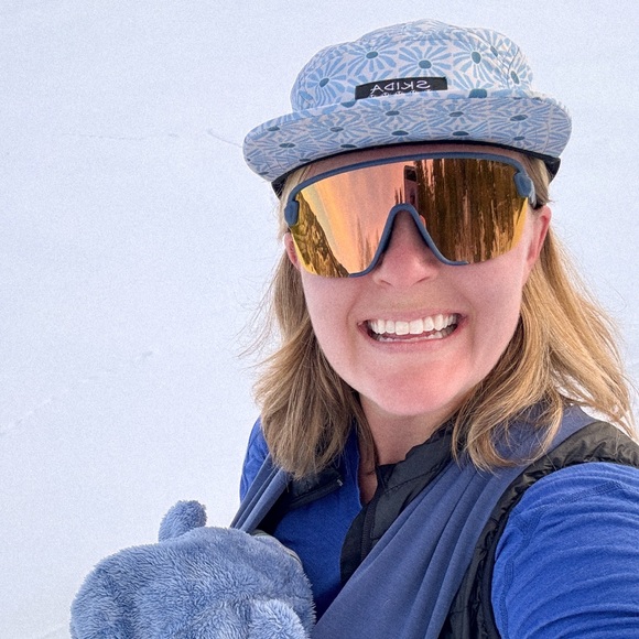 Meet your Posher, Aundrea - Picture 1 of 3